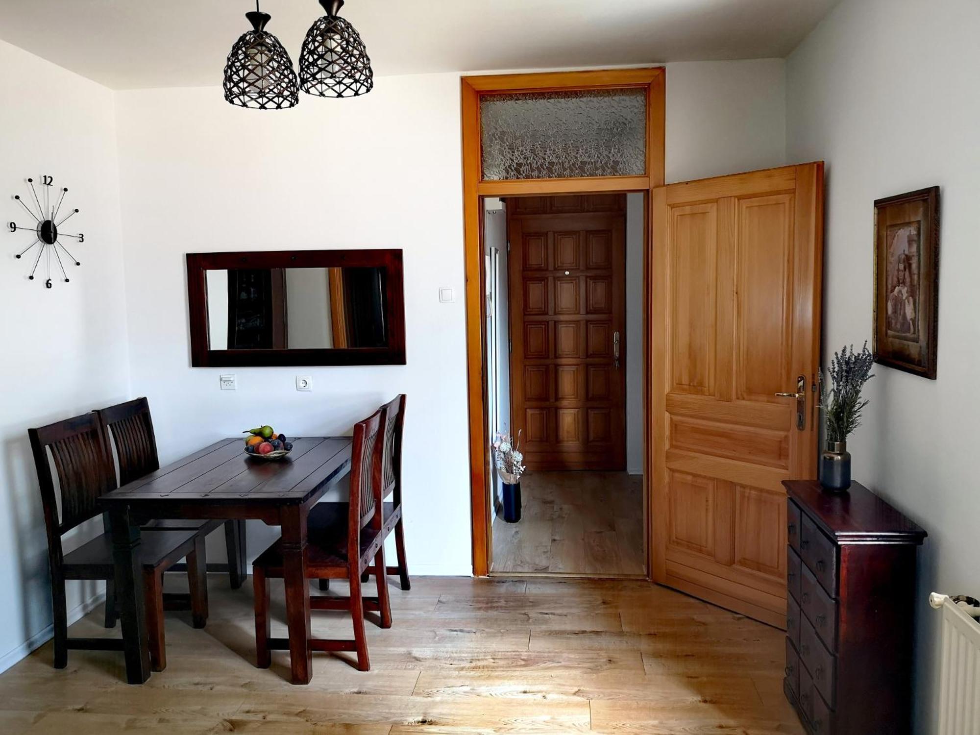 Shiny Thumb Apartment Bihać Esterno foto